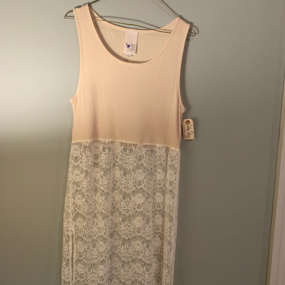 Blue Wren Cream & Lace Swimsuit Cover-up, NWT